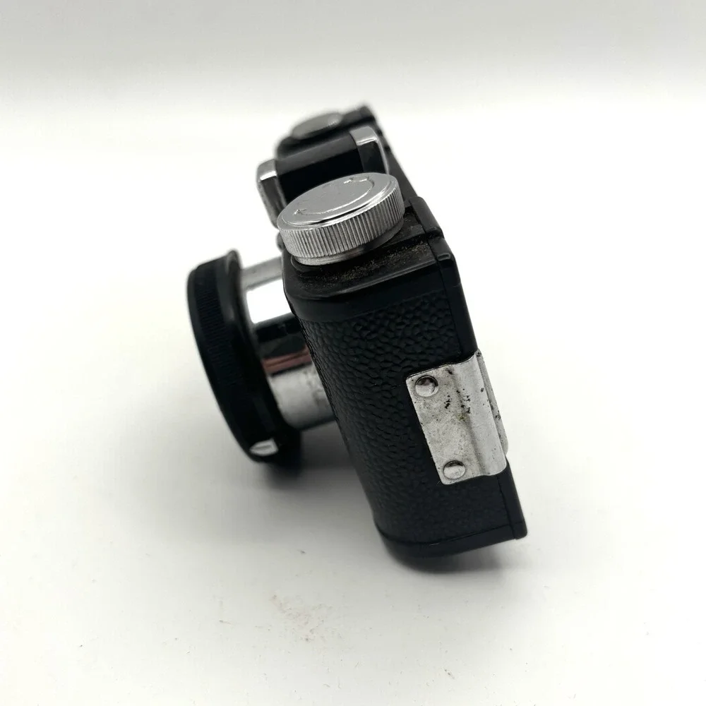 VINTAGE 1950s SPARTUS MINIATURE 35mm CAMERA UNTESTED.